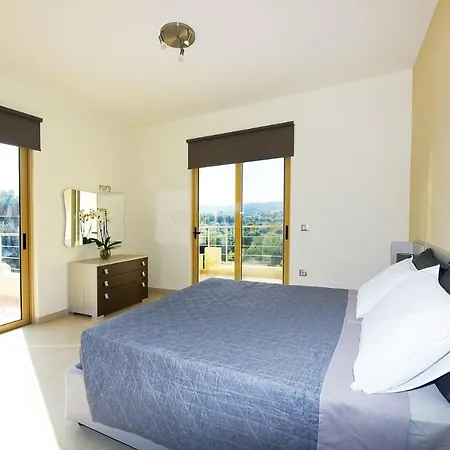 Stelia Luxury Apartment Kalavarda