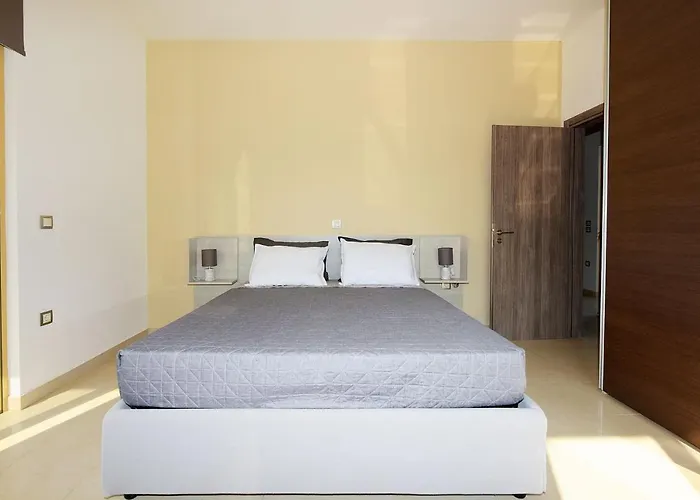 Stelia Luxury