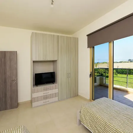 Stelia Luxury Lägenhet Kalavárda