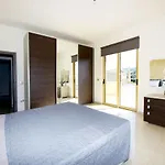 Stelia Luxury *