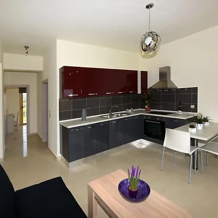 Stelia Luxury *