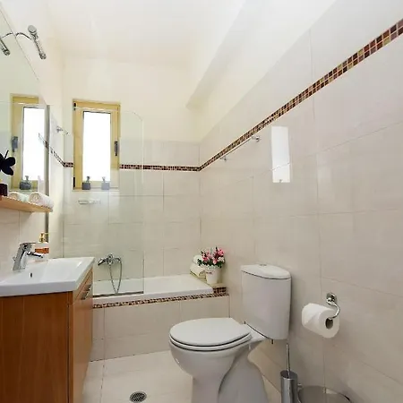 Stelia Luxury Καλαβάρδα